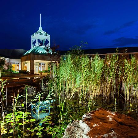 Best Western Plus Stoneridge Inn & Conference Centre London Ontario Экстерьер фото