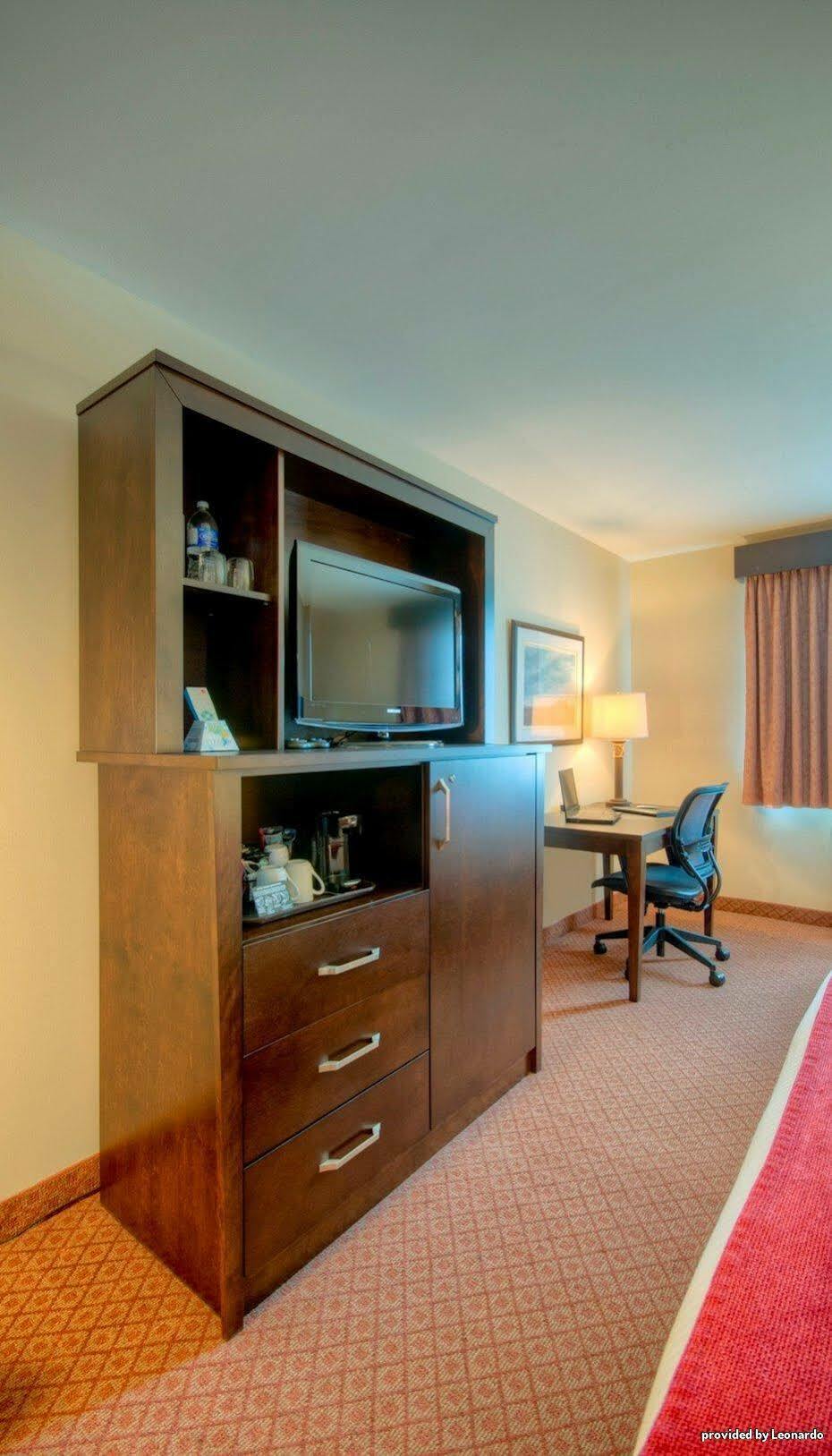 Best Western Plus Stoneridge Inn & Conference Centre London Ontario Экстерьер фото