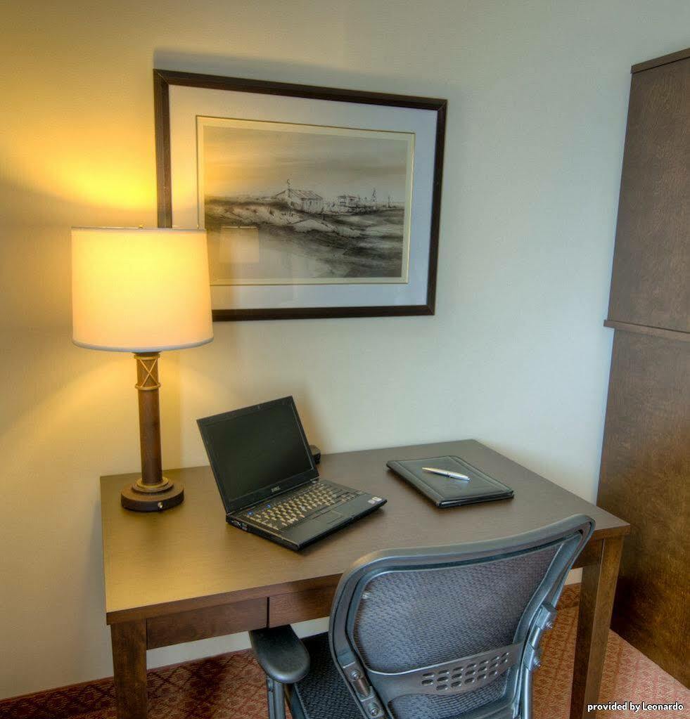 Best Western Plus Stoneridge Inn & Conference Centre London Ontario Номер фото